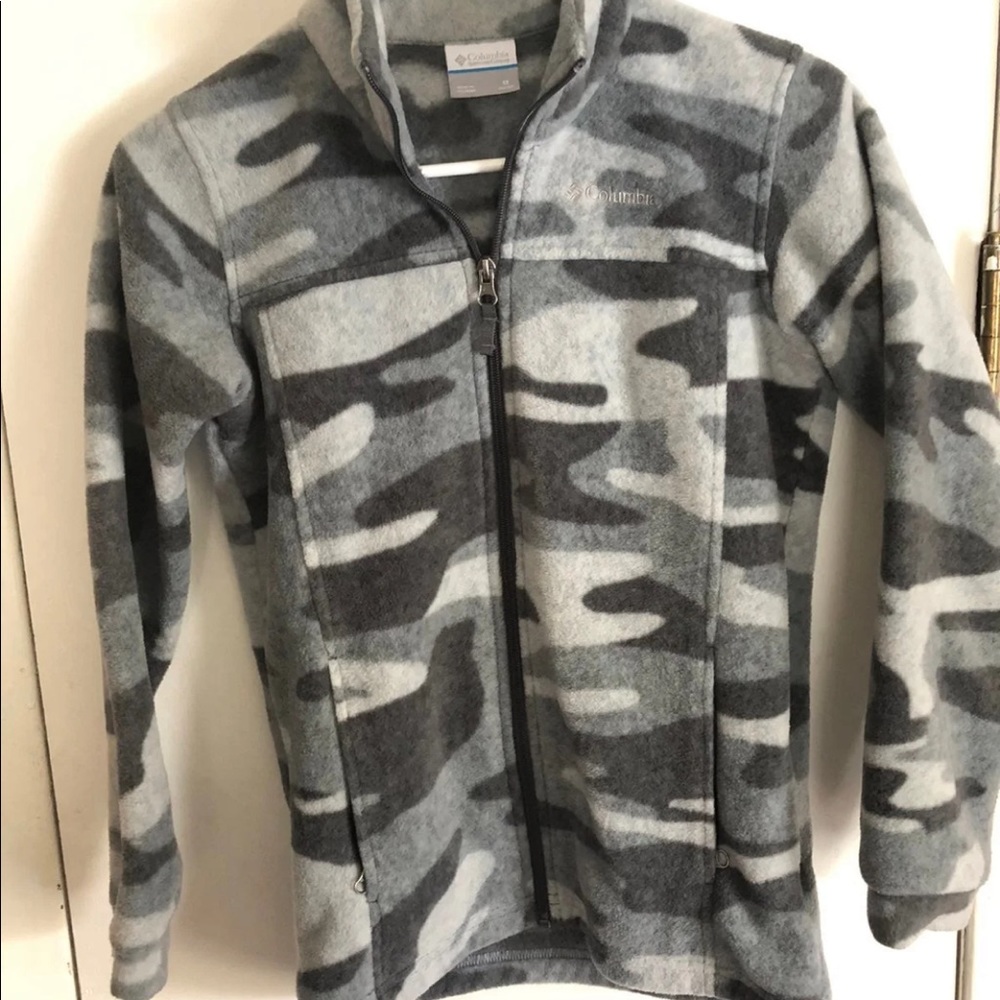 Columbia fleece zip-up Jacket in boys Medium 10/12
